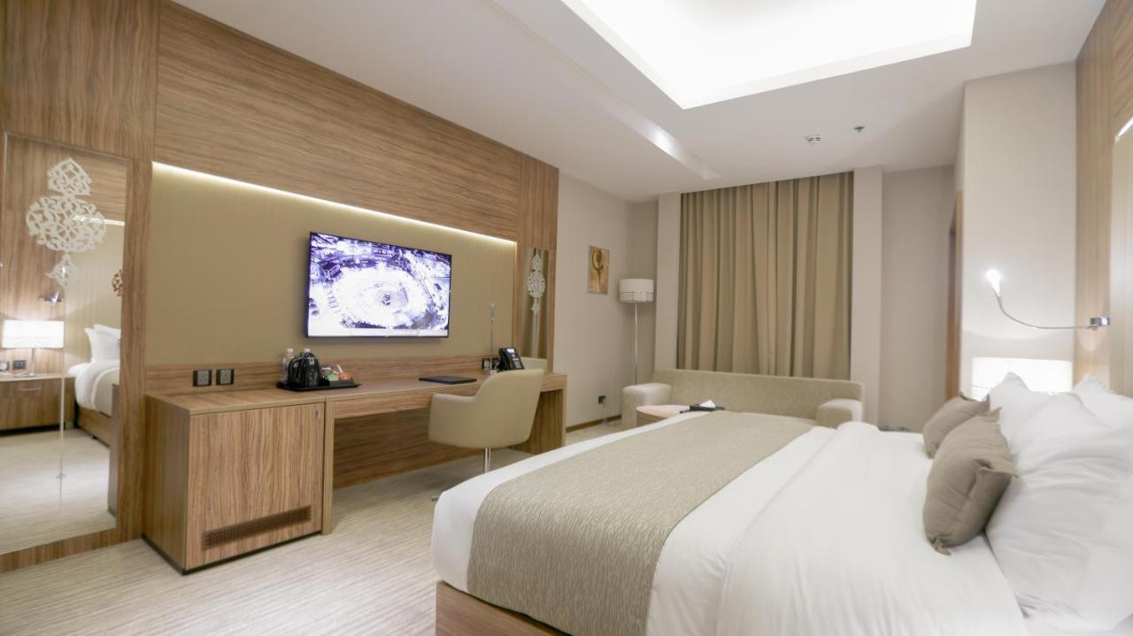 V Boutique Hotel Jeddah Exterior photo